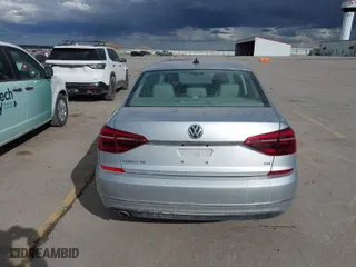 2018 Volkswagen Passat 2.0T SE with VIN 1VWBA7A31JC004790, listed as a IAAI auction lot 41863578 with 60,612 mi miles. Bid and sale history available at carsss.com. Image 16.