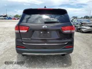 2017 Kia Sorento EX with VIN 5XYPH4A54HG302082, listed as a Copart auction lot 62480615 with 346,333 mi miles and Salvage title. Bid and sale history available at DreamBid. Image 6.