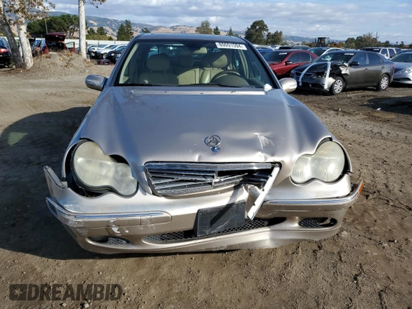 2001 Mercedes-Benz C 230/260/280/320 z VIN WDBRF61J91F024553, wystawiony jako Copart lot #80091594 z przebiegiem Nie podano mil oraz Szkoda całkowita • Salvage title. Historia ofert i sprzedaży dostępna na DreamBid. Obrazek 5.