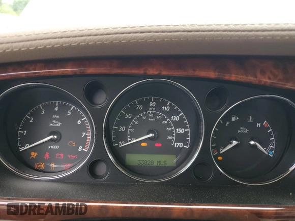 2005 Jaguar XJ Vanden Plas with VIN SAJWA82C25SG44967, listed as a Copart auction lot 62807705 with 33,020 mi miles and Clean title. Bid and sale history available at DreamBid. Image 9.