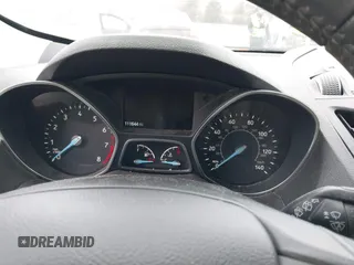 2019 Ford Escape Titanium with VIN 1FMCU9J95KUB50793, listed as a IAAI auction lot 41501161 with 111,644 mi miles. Bid and sale history available at carsss.com. Image 7.