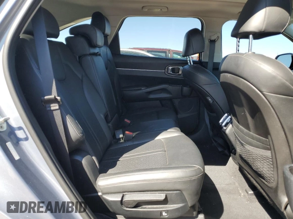 2022 Kia Sorento S with VIN 5XYRL4LC8NG155697, listed as a Copart auction lot 47818135 with 57,788 mi miles and Salvage Title. Bid and sale history available at carsss.com. Image 12.