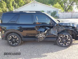 2021 Ford Bronco Sport Outer Banks with VIN 3FMCR9C6XMRB40906, listed as a IAAI auction lot 42566013 with 70,341 mi miles and . Bid and sale history available at DreamBid. Image 14.