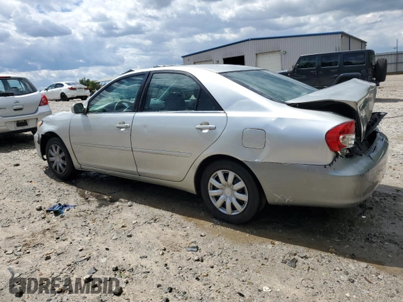 2004 Toyota Camry LE z VIN 4T1BE32K24U854346, wystawiony jako Copart lot #52708755 z przebiegiem 201 385 mil mil oraz Szkoda całkowita • Salvage title. Historia ofert i sprzedaży dostępna na DreamBid. Obrazek 2.