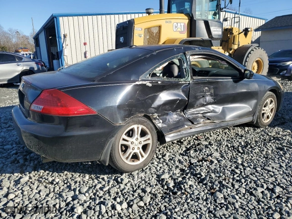2007 Honda Accord Cpe EX-L with VIN 1HGCM72637A013813, listed as a Copart auction lot 88913445 with 173,742 mi miles and Salvage Title. Bid and sale history available at carsss.com. Image 3.