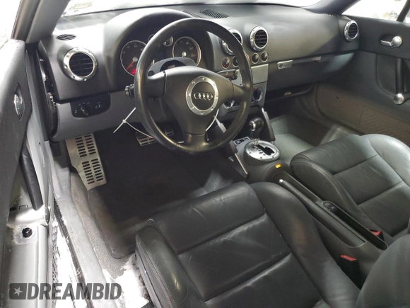 2004 Audi TT with VIN TRUWF28N541012137, listed as a Copart auction lot 45521185 with 37,480 mi miles and Salvage Title. Bid and sale history available at carsss.com. Image 8.