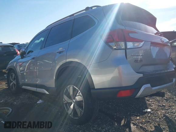 2020 Subaru Forester Touring with VIN JF2SKAXC5LH434429, listed as a IAAI auction lot 41580138 with 51,497 mi miles. Bid and sale history available at carsss.com. Image 3.