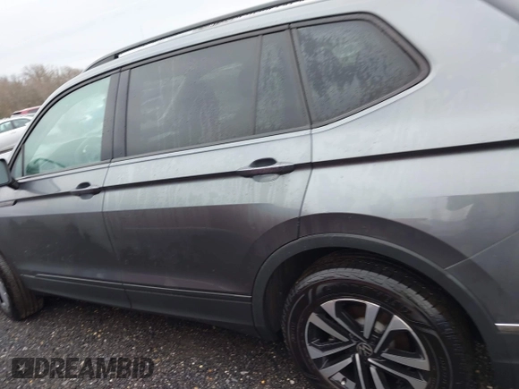 2024 Volkswagen Tiguan S with VIN 3VVRB7AX0RM001960, listed as a IAAI auction lot 41362304 with 16,655 mi miles and . Bid and sale history available at DreamBid. Image 14.