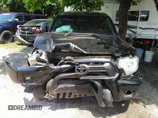 2014 Toyota Tacoma with VIN 3TMMU4FN6EM072471, listed as a IAAI auction lot 42525218 with 150,461 mi miles and . Bid and sale history available at DreamBid. Image 13.
