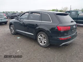 2017 Audi Q7 Premium Plus with VIN WA1LAAF78HD033413, listed as a IAAI auction lot 42188781 with Not provided miles and . Bid and sale history available at DreamBid. Image 3.