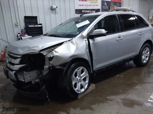 2014 Ford Edge SEL with VIN 2FMDK4JC6EBB65256, listed as a IAAI auction lot 41599734 with 117,552 mi miles. Bid and sale history available at carsss.com. Image 2.
