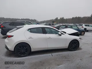 2022 Mazda Mazda3 Hatchback Premium with VIN JM1BPBML5N1501410, listed as a IAAI auction lot 41148682 with 8,541 mi miles. Bid and sale history available at carsss.com. Image 13.