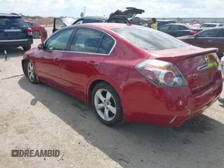 2009 Nissan Altima 3.5 SL with VIN 1N4BL21EX9N524512, listed as a IAAI auction lot 41906110 with 186,140 mi miles. Bid and sale history available at carsss.com. Image 3.