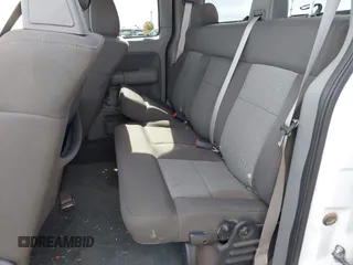 2005 Ford F-150 XLT с VIN 1FTPX14585FB41506, выставлен на аукционе IAAI как лот 42256444 с пробегом 174 600 миль миль и . История ставок и продаж доступна на DreamBid. Изображение 8.