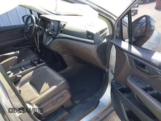 2019 Honda Odyssey EX-L with VIN 5FNRL6H79KB043145, listed as a IAAI auction lot 41569198 with 94,560 mi miles. Bid and sale history available at carsss.com. Image 5.