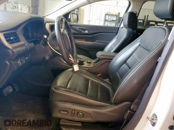 2023 GMC Acadia Denali z VIN 1GKKNXL44PZ226330, wystawiony jako Copart lot #59170705 z przebiegiem 46 170 mil mil oraz Czysty tytuł • Clean title. Historia ofert i sprzedaży dostępna na DreamBid. Obrazek 7.