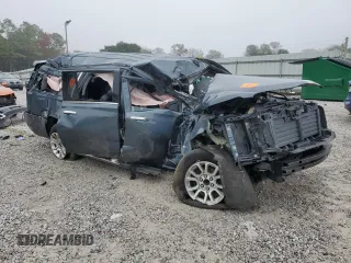 2019 GMC Yukon XL SLT with VIN 1GKS1GKC3KR392190, listed as a Copart auction lot 86548064 with 0 mi miles and Salvage Title. Bid and sale history available at carsss.com. Image 4.