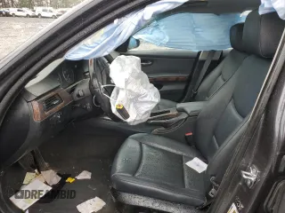 2007 BMW 3 Series 328xi с VIN WBAVC73567KP32609, выставлен на аукционе Copart как лот 84893854 с пробегом Не указан миль и Списание • Salvage title. История ставок и продаж доступна на DreamBid. Изображение 7.