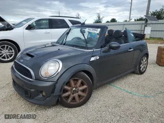 2013 MINI Cooper Convertible S with VIN WMWZP3C58DT297872, listed as a Copart auction lot 74470994 with 0 mi miles and Salvage Title. Bid and sale history available at carsss.com. Image 1.