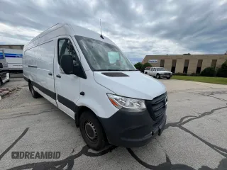 2020 Mercedes-Benz Sprinter with VIN W1Y8ED3Y5LP210730, listed as a Copart auction lot 61175204 with 201,663 mi miles and . Bid and sale history available at DreamBid. Image 1.