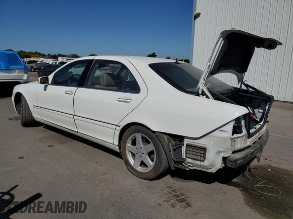 2004 Mercedes-Benz S-Class with VIN WDBNG75J94A422505, listed as a Copart auction lot 72599834 with 205,781 mi miles and Salvage Title. Bid and sale history available at carsss.com. Image 2.