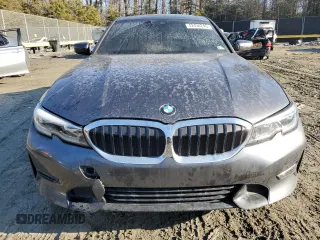 2019 BMW 3 Series 330i with VIN WBA5R1C53KFH14472, listed as a Copart auction lot 42434245 with Not Provided miles and Salvage Title. Bid and sale history available at DreamBid. Image 5.