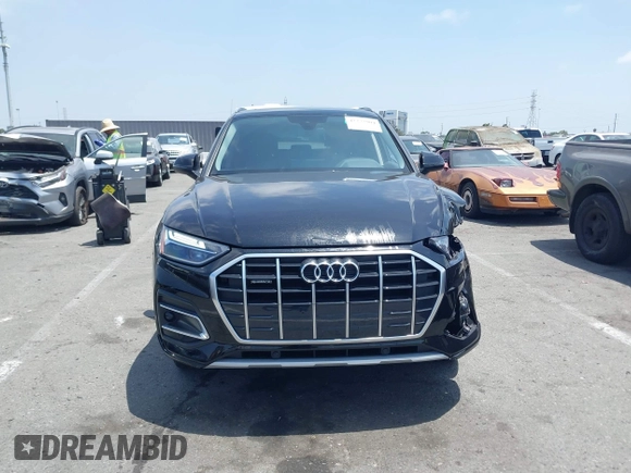 2023 Audi Q5 Premium with VIN WA1ABAFY2P2132364, listed as a IAAI auction lot 42272904 with 20,326 mi miles and . Bid and sale history available at DreamBid. Image 12.