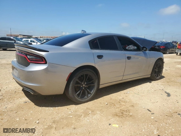 2018 Dodge Charger R/T with VIN 2C3CDXCT0JH157772, listed as a Copart auction lot 52304804 with 16,333 mi miles and Salvage Title. Bid and sale history available at carsss.com. Image 3.