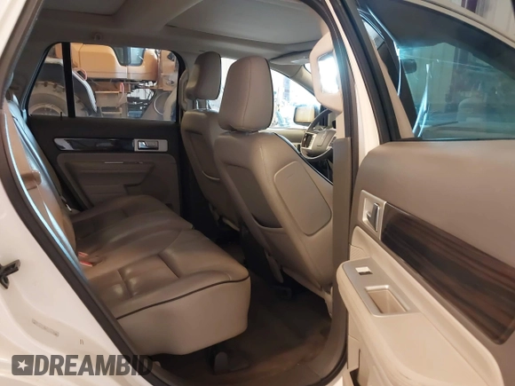 2008 Lincoln MKX with VIN 2LMDU88C58BJ28148, listed as a IAAI auction lot 41983477 with 234,905 mi miles and . Bid and sale history available at DreamBid. Image 8.