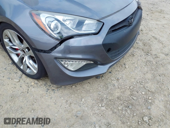 2015 Hyundai Genesis Coupe Ultimate with VIN KMHHU6KJ0FU129983, listed as a IAAI auction lot 42420357 with 104,870 mi miles and . Bid and sale history available at DreamBid. Image 17.