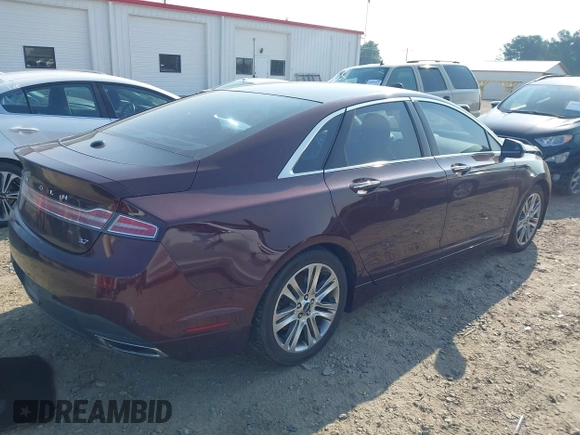 2013 Lincoln MKZ with VIN 3LN6L2GK8DR812488, listed as a IAAI auction lot 42590868 with 181,997 mi miles and . Bid and sale history available at DreamBid. Image 4.