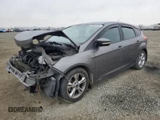 2014 Ford Focus SE with VIN 1FADP3K24EL131957, listed as a Copart auction lot 50464655 with 117,800 mi miles and Salvage Title. Bid and sale history available at carsss.com. Image 1.