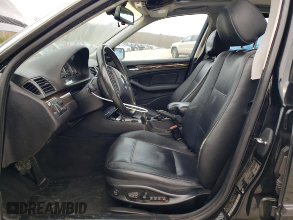 2004 BMW 3 Series 330i with VIN WBAEV534X4KM34923, listed as a Copart auction lot 81087664 with 170,086 mi miles and Clean Title. Bid and sale history available at carsss.com. Image 7.