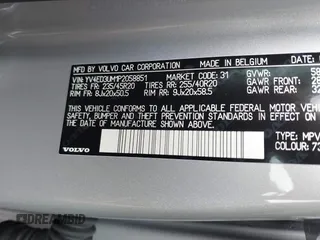 2023 Volvo XC40 Ultimate with VIN YV4ED3UM1P2058851, listed as a IAAI auction lot 42525409 with 11,626 mi miles and . Bid and sale history available at DreamBid. Image 9.