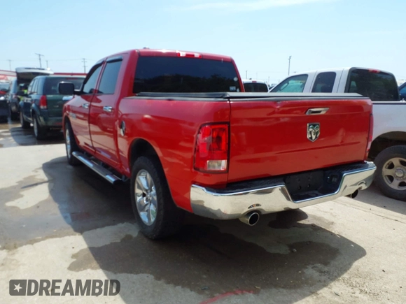2013 Ram 1500 Express z VIN 1C6RR6KT3DS724256, wystawiony jako IAAI lot #42031944 z przebiegiem 175 645 mil mil oraz . Historia ofert i sprzedaży dostępna na DreamBid. Obrazek 3.