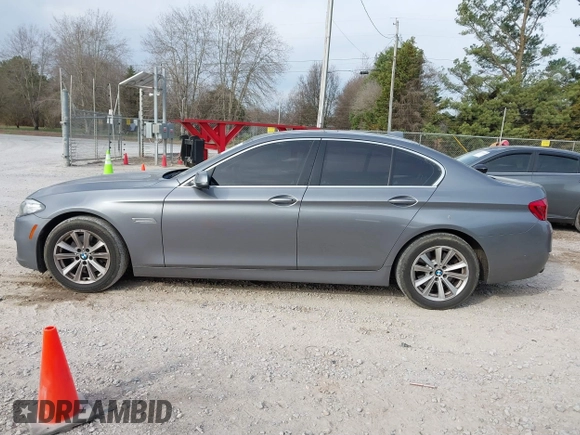 2014 BMW 5 Series 528i xDrive with VIN WBA5A7C58ED617016, listed as a IAAI auction lot 41696157 with 184,365 mi miles and . Bid and sale history available at DreamBid. Image 14.