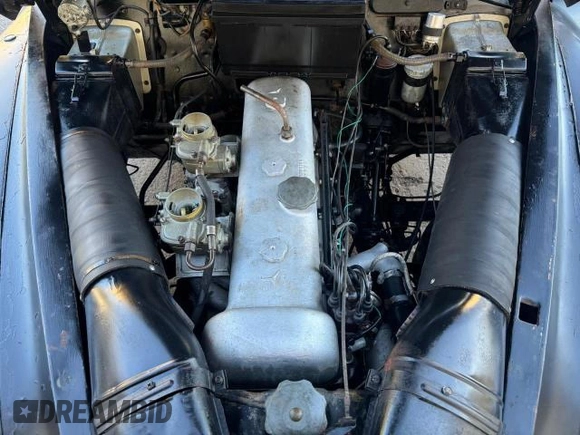 1952 Mercedes-Benz 300 with VIN 0143652, listed as a Copart auction lot 48265255 with 92,199 mi miles and Clean Title. Bid and sale history available at DreamBid. Image 7.
