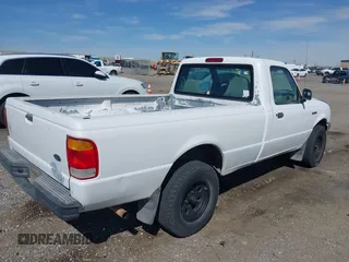 1999 Ford Ranger XL with VIN 1FTYR10C0XUA36539, listed as a IAAI auction lot 41865437 with 246,810 mi miles. Bid and sale history available at carsss.com. Image 4.