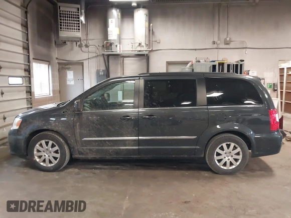 2012 Chrysler Town & Country Touring with VIN 2C4RC1BG5CR283049, listed as a IAAI auction lot 41237753 with 170,224 mi miles. Bid and sale history available at carsss.com. Image 14.