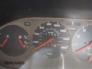1982 Porsche 928 z VIN WP0JA0921CS820795, wystawiony jako IAAI lot #41741787 z przebiegiem 121 568 mil mil oraz . Historia ofert i sprzedaży dostępna na DreamBid. Obrazek 7.