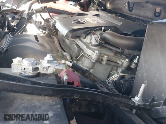 2018 Toyota RAV4 XLE с VIN JTMWFREV9JJ742409, выставлен на аукционе IAAI как лот 42307225 с пробегом 60 738 миль миль и . История ставок и продаж доступна на DreamBid. Изображение 10.