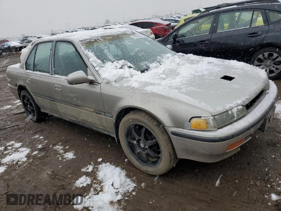 1993 Honda Accord z VIN 1HGCB7658PA174195, wystawiony jako Copart lot #79963544 z przebiegiem 157 911 mil mil oraz Czysty tytuł • Clean title. Historia ofert i sprzedaży dostępna na DreamBid. Obrazek 4.