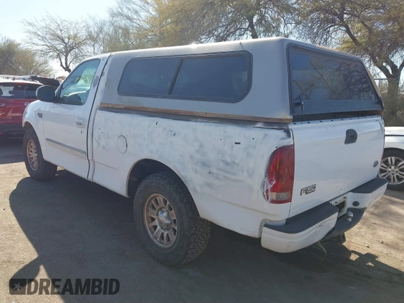 2002 Ford F-150 XL with VIN 1FTRF17282KA85955, listed as a IAAI auction lot 41424999 with 183,700 mi miles and . Bid and sale history available at DreamBid. Image 3.