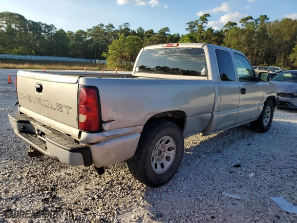 2006 Chevrolet Silverado 1500 LS with VIN 1GCEC19X36Z117305, listed as a Copart auction lot 80201124 with 227,467 mi miles and Clean Title. Bid and sale history available at carsss.com. Image 3.