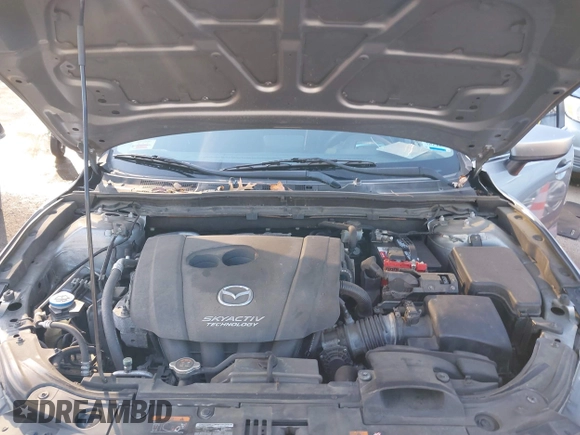 2014 Mazda 3 S Grand Touring with VIN JM1BM1W38E1184450, listed as a IAAI auction lot 40954511 with 157,036 mi miles and . Bid and sale history available at DreamBid. Image 10.