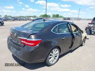 2014 Buick Verano Group z VIN 1G4PS5SK9E4155906, wystawiony jako IAAI lot #42319679 z przebiegiem Nie podano mil oraz . Historia ofert i sprzedaży dostępna na DreamBid. Obrazek 4.
