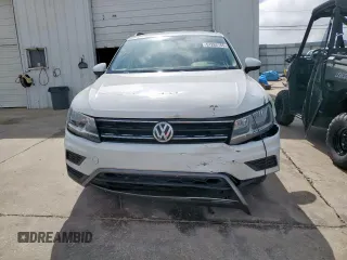 2018 Volkswagen Tiguan SEL with VIN 3VV3B7AX4JM153363, listed as a Copart auction lot 51262765 with 145,291 mi miles and Salvage title. Bid and sale history available at DreamBid. Image 5.