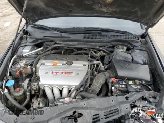2006 Acura TSX z VIN JH4CL95816C037958, wystawiony jako Copart lot #52563495 z przebiegiem 234 410 mil mil oraz Szkoda całkowita • Salvage title. Historia ofert i sprzedaży dostępna na DreamBid. Obrazek 12.