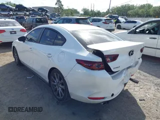 2019 Mazda 3 w/Select Pkg with VIN 3MZBPAAL7KM106686, listed as a IAAI auction lot 41955627 with 62,211 mi miles. Bid and sale history available at carsss.com. Image 3.
