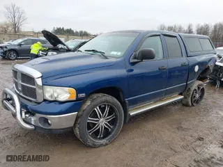 2003 Dodge Ram 1500 ST with VIN 1D7HU18D33S372564, listed as a IAAI auction lot 41973441 with 204,436 mi miles. Bid and sale history available at carsss.com. Image 2.